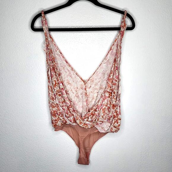 Free People Siren Song Bodysuit in Ivory Pink Floral Combo NWT - Picture 4 of 11